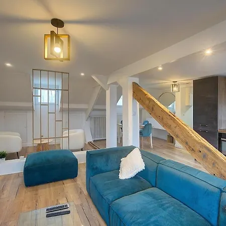 Le Bleuet - - Quartier Des Halles Apartment *